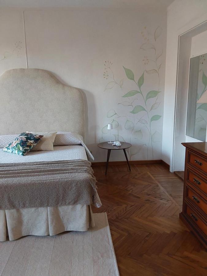 Casale Corte Cerro Casa Vacanze Malvarosa מראה חיצוני תמונה