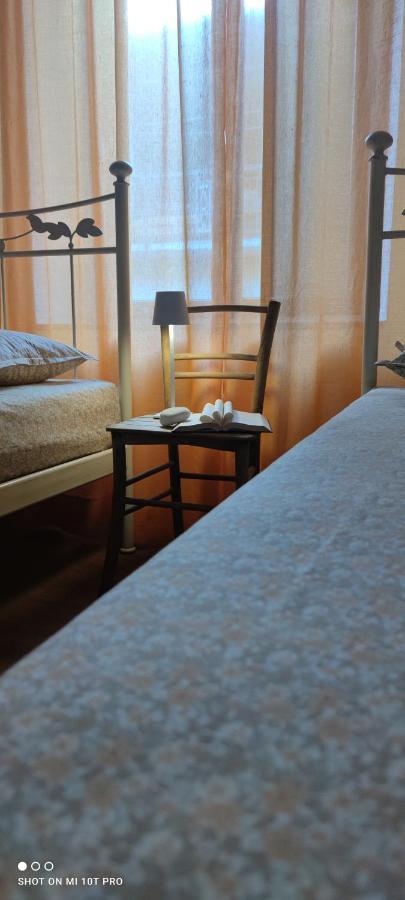 Casale Corte Cerro Casa Vacanze Malvarosa מראה חיצוני תמונה