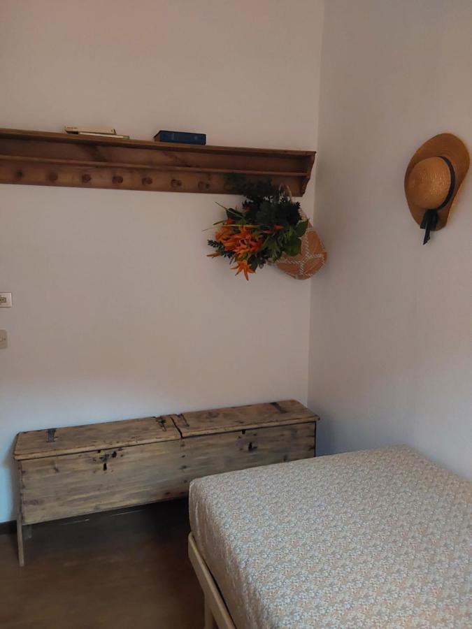 Casale Corte Cerro Casa Vacanze Malvarosa מראה חיצוני תמונה