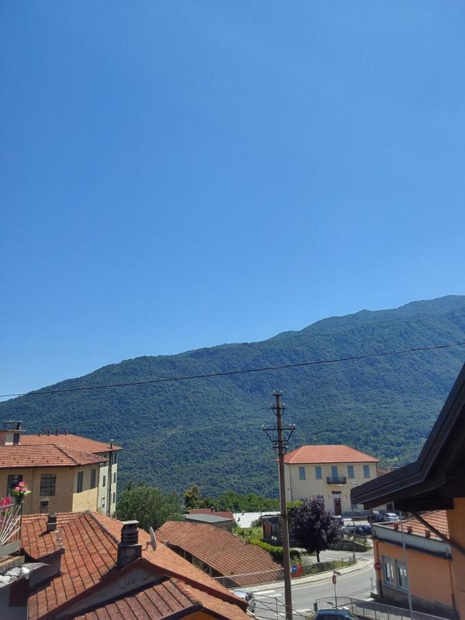 Casale Corte Cerro Casa Vacanze Malvarosa מראה חיצוני תמונה