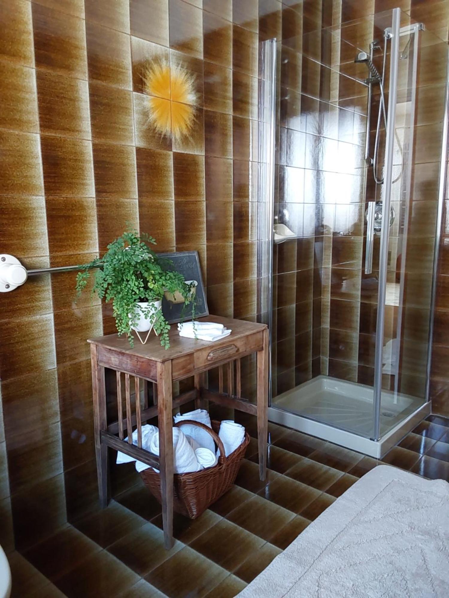 Casale Corte Cerro Casa Vacanze Malvarosa מראה חיצוני תמונה